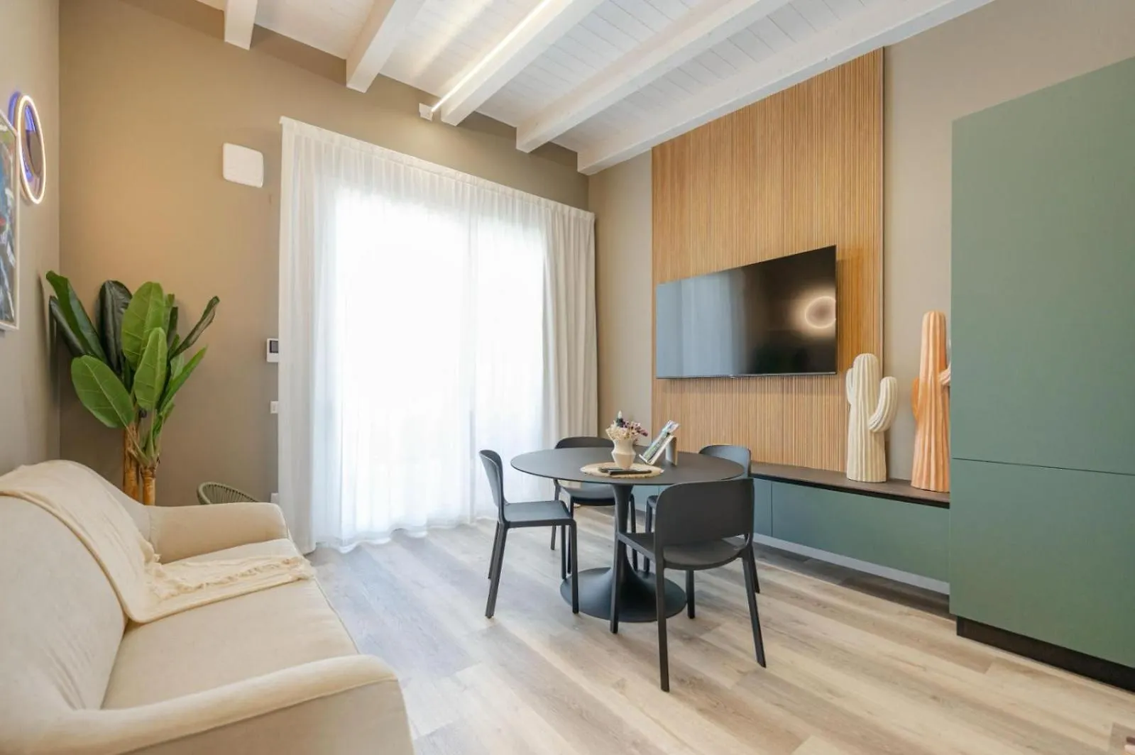 Wave Island G - Home Immobiliare Lido di Jesolo 0*,